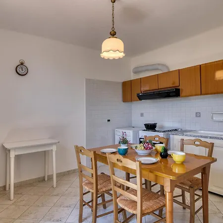 Ca Di Mamma Hillside - Happy