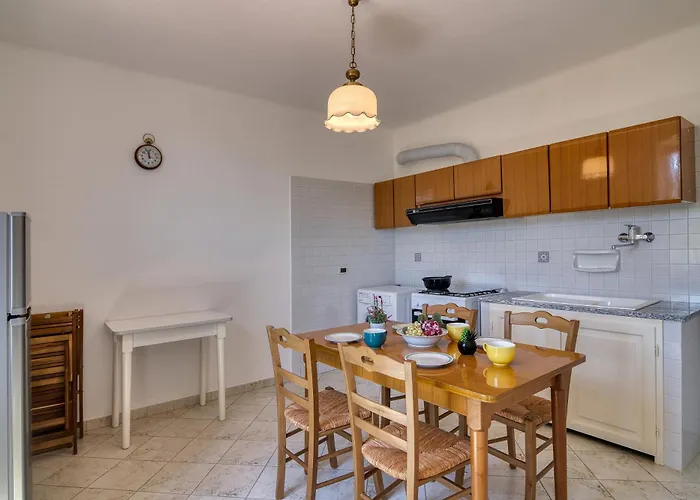 Ca Di Mamma Hillside - Happy