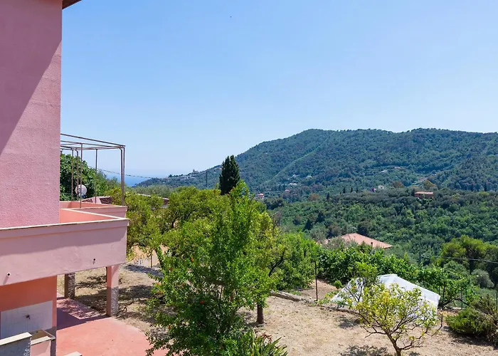 Apartment Ca Di Mamma Hillside - Happy Alassio